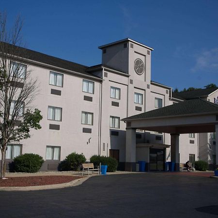 Baymont By Wyndham Portage Hotel Bagian luar foto