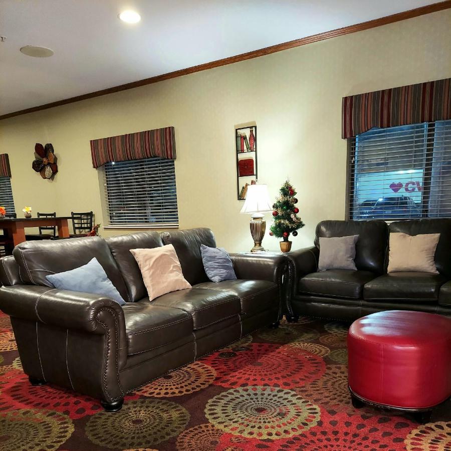 Baymont By Wyndham Portage Hotel Bagian luar foto