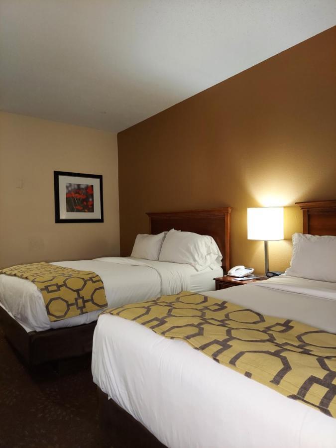 Baymont By Wyndham Portage Hotel Bagian luar foto