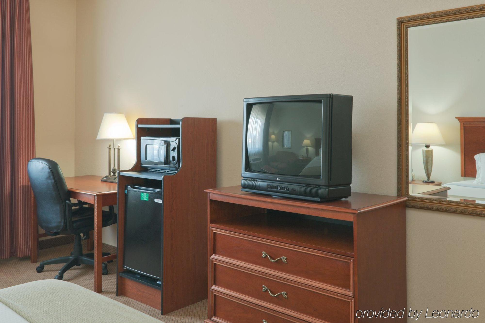 Baymont By Wyndham Portage Hotel Ruang foto