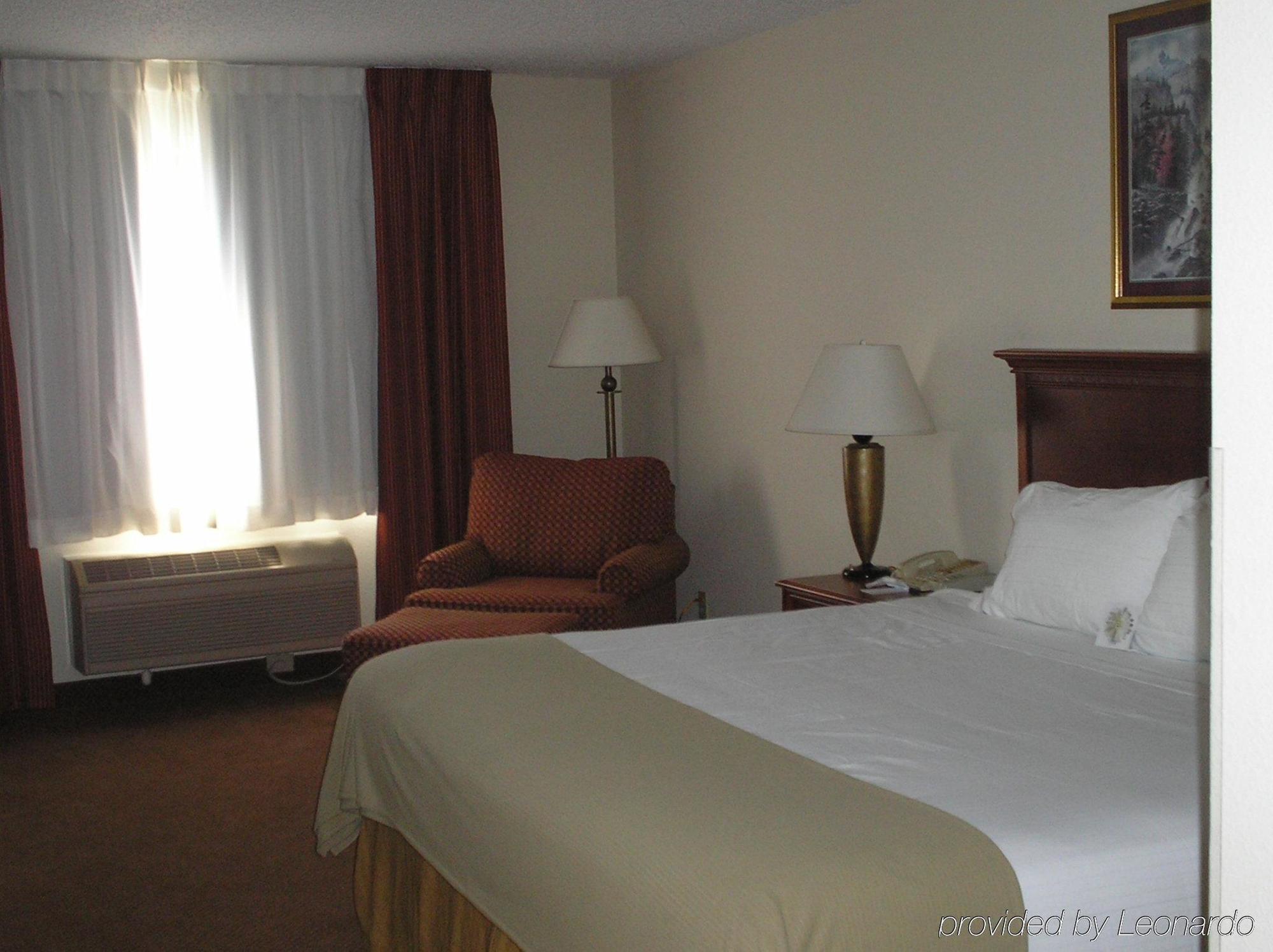 Baymont By Wyndham Portage Hotel Ruang foto