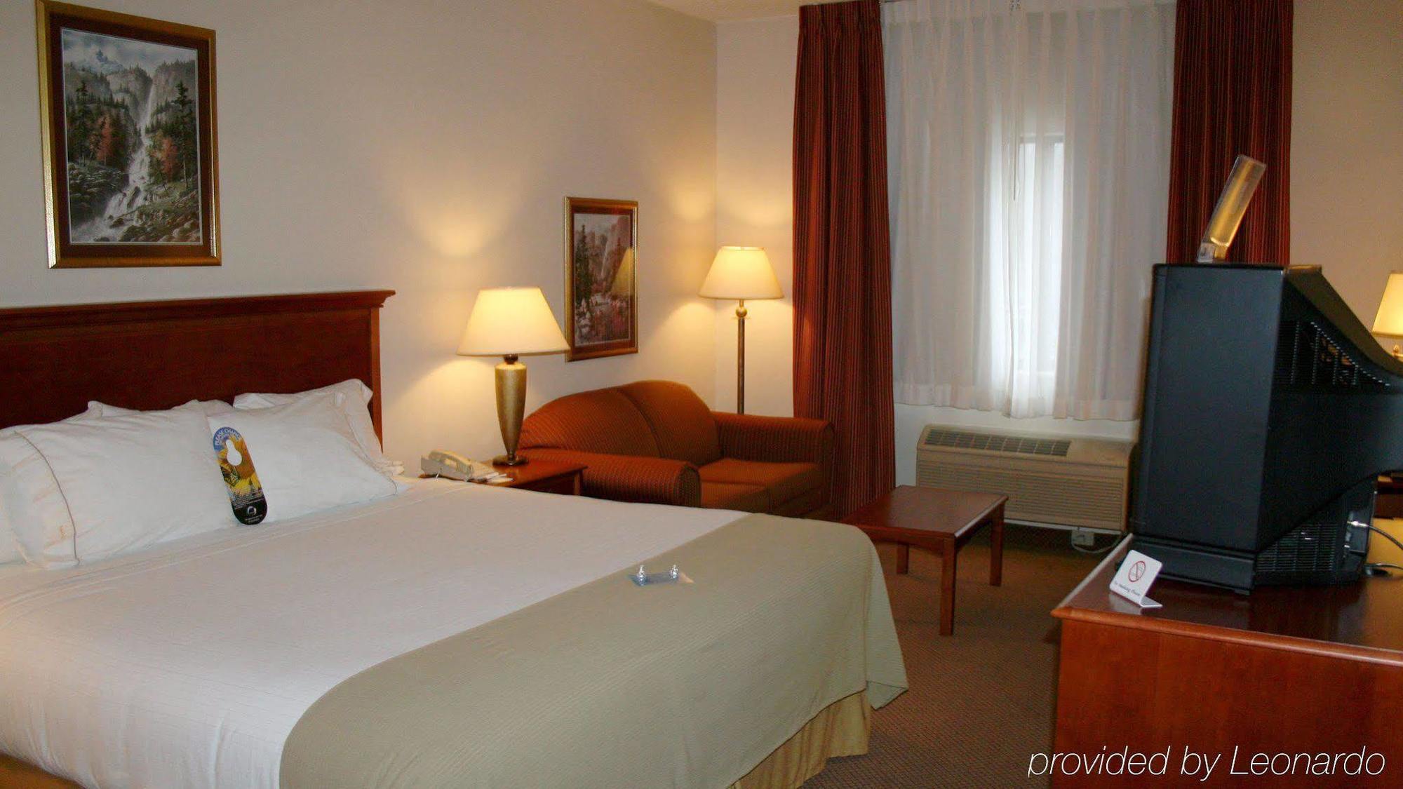 Baymont By Wyndham Portage Hotel Bagian luar foto