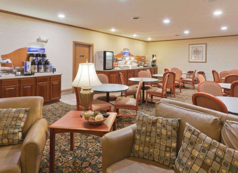 Baymont By Wyndham Portage Hotel Interior foto